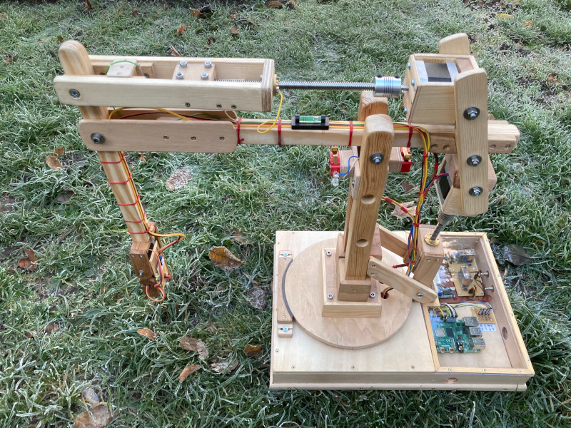 HaBuRoArm, Ein Roboter Arm aus Holz -1-